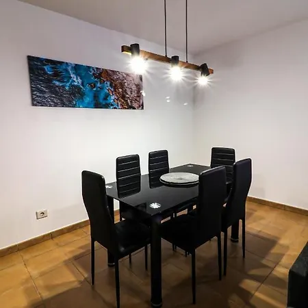Apartamento Aregoma Apartment *